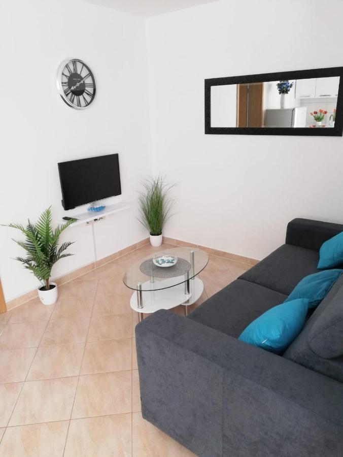 Apartment Toni With Private Parking زادار المظهر الخارجي الصورة